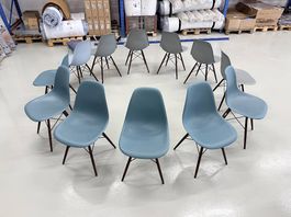 VITRA Eames Plastic Chair DSW