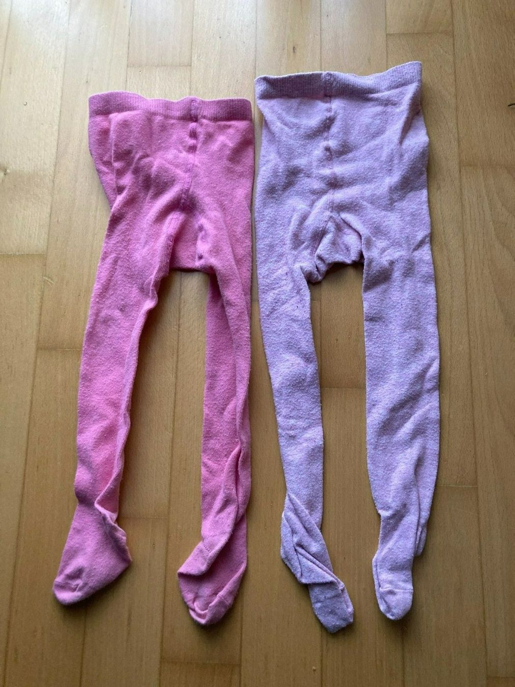 Calze & Collant: 2 Strümpfe pink und rosa – Usato da Muttenz venduto da Juvenile33