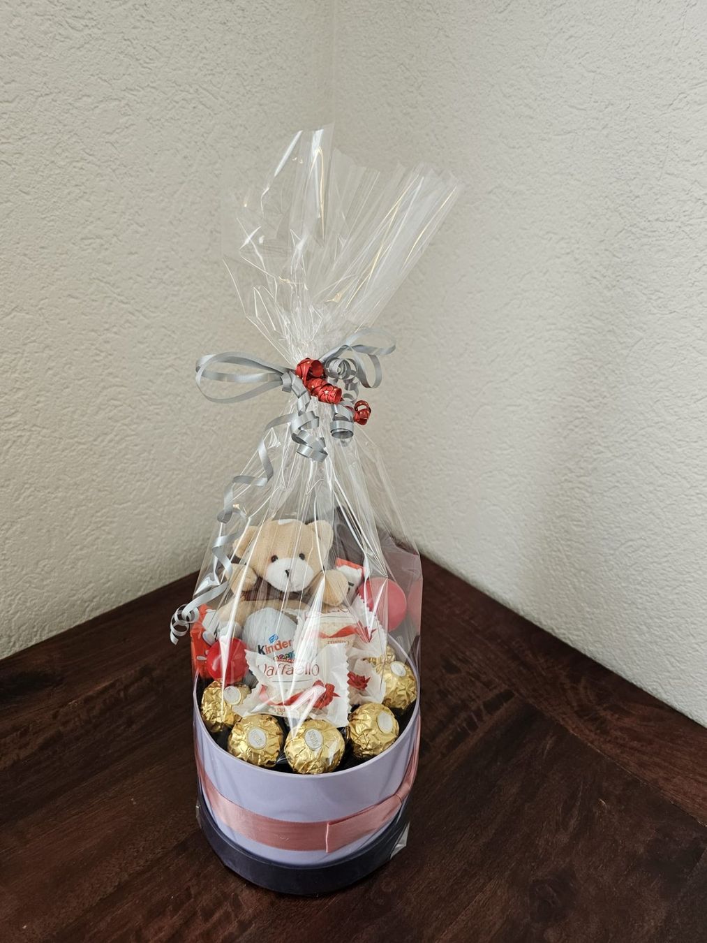 Toutes les décorations: Geschenkbox – Neuf avec emballage d'origine à Sins par Countach82