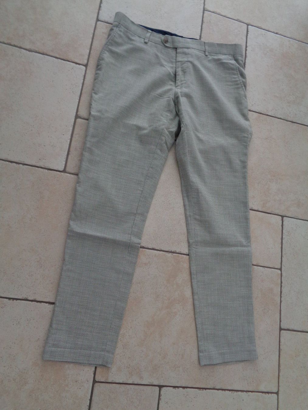 We Pantaloni: Hose  WE  Grösse 48 – Usato da Kreuzlingen venduto da Robi-2003