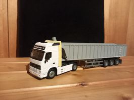 1/50 Volvo FH Kippsattel