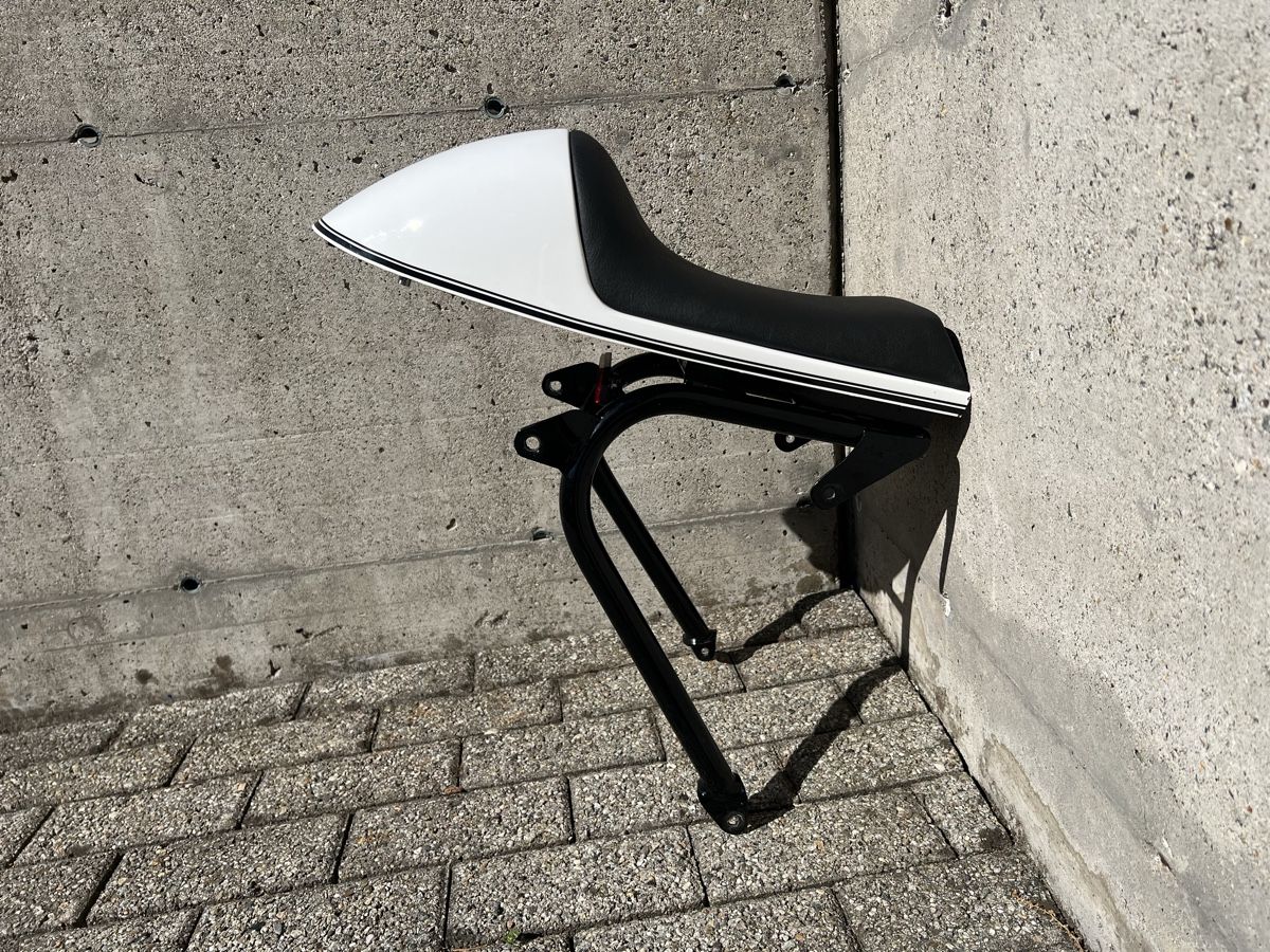 BMW Toutes les pièces détachées moto: BMW R80/100 subframe + seat – D'occasion à Agra par Jack6