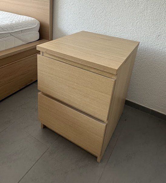 Ikea Nachttische: KEA MALM Bedside Table – Oak Veneer – Gebraucht aus Zürich von nat_t6g9