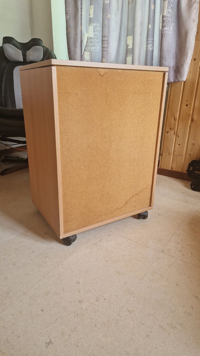 Korpus: Rollschrank – Neu (gemäss Beschreibung) aus Regensdorf von ine_5yys 2