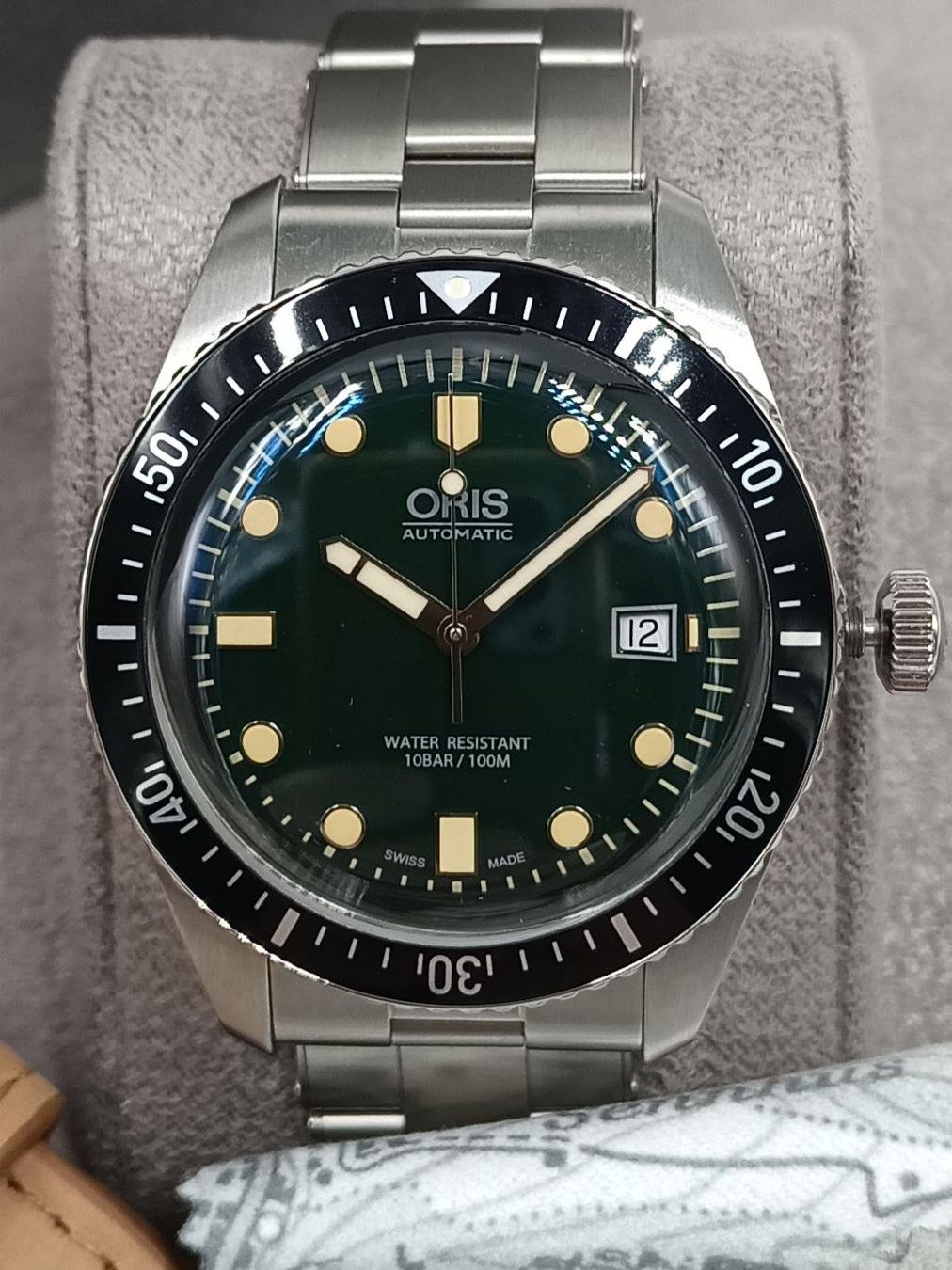 Oris Montres: ORIS "DIVERS SIXTY ‑ FIVE", 42 MM – Neuf (Voir description) à Luzern par EdiGem