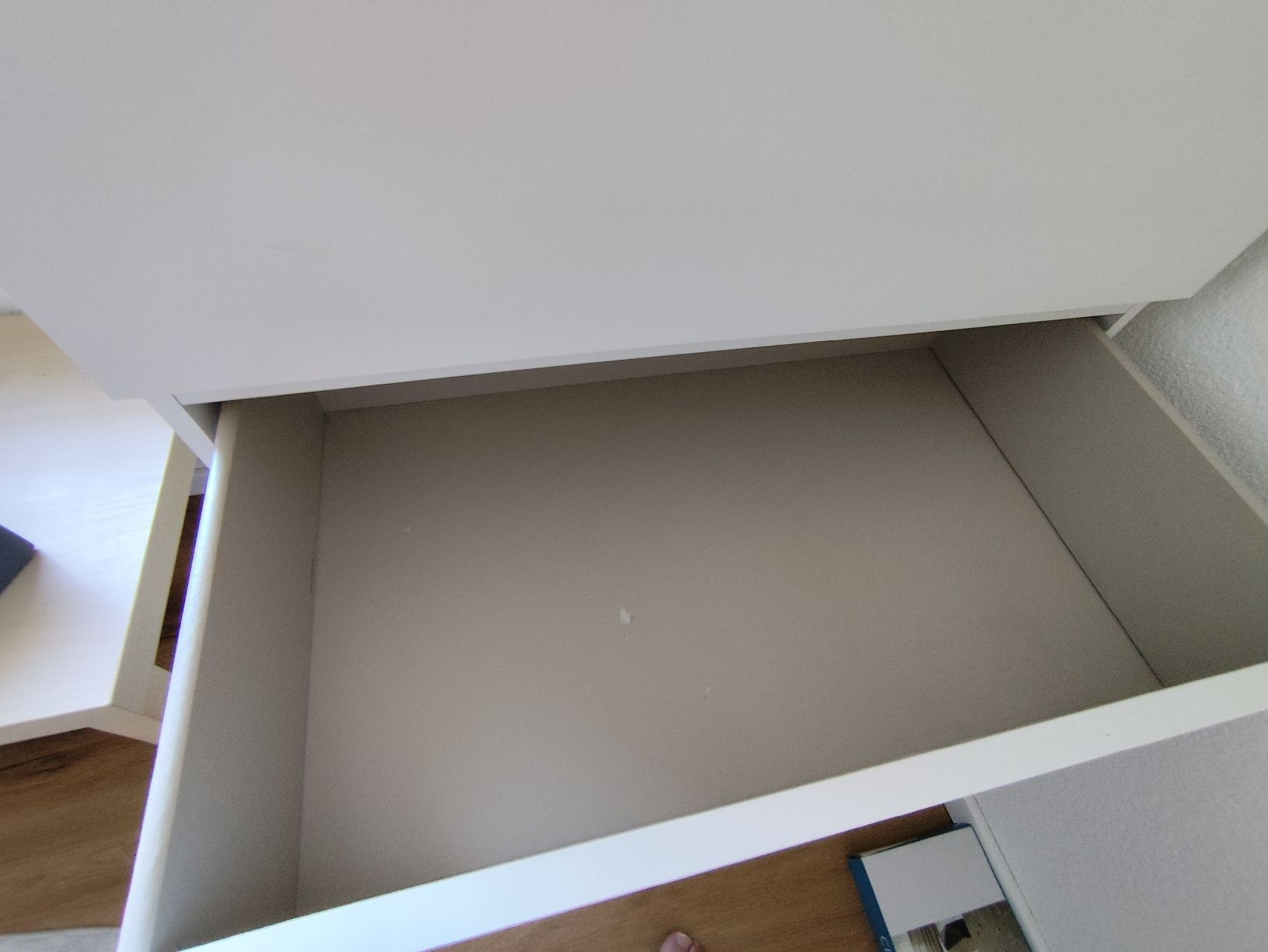 Cassettiere: Malm Kommode – Usato da Stettlen venduto da gpa18 4