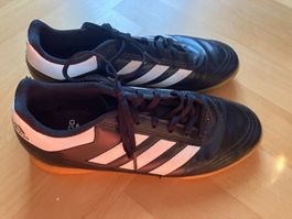 Turnschuhe / Hallenturnschuhe Adidas Grösse 38-39