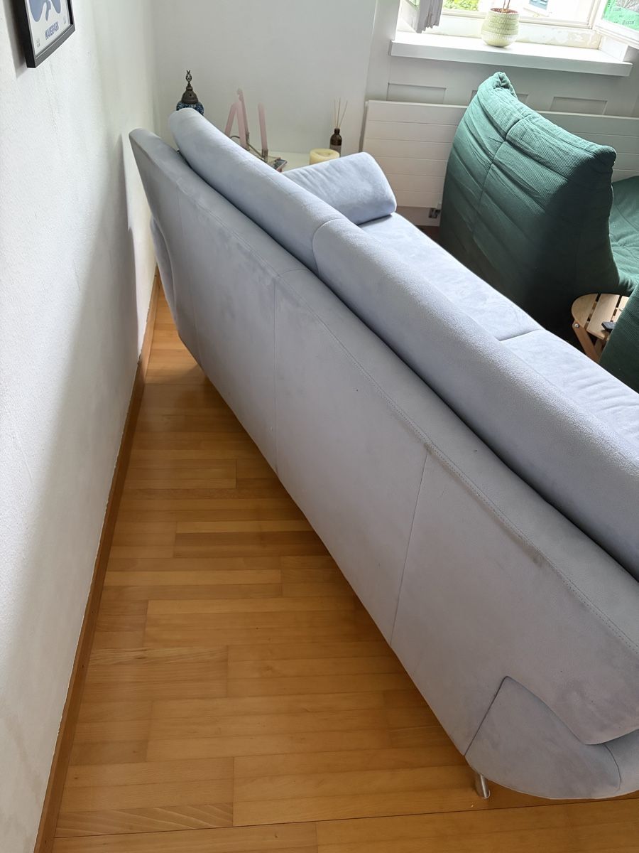 Sofas: hellblaues 2er Sofa, gebrauchter Zustand – Gebraucht aus Bülach von kyr_kb39 3