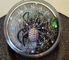 Spider Bejeweled Maple Leaf 1 Oz Silbermünze