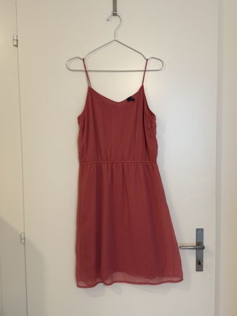 Korallrotes Trägerkleid (Vero Moda) 