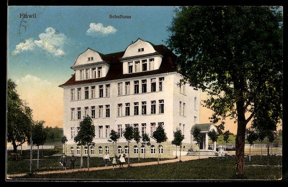 Cartoline postali: AK Flawil, Blick auf das Schulhaus – Usato da Berlin venduto da bartko-reher