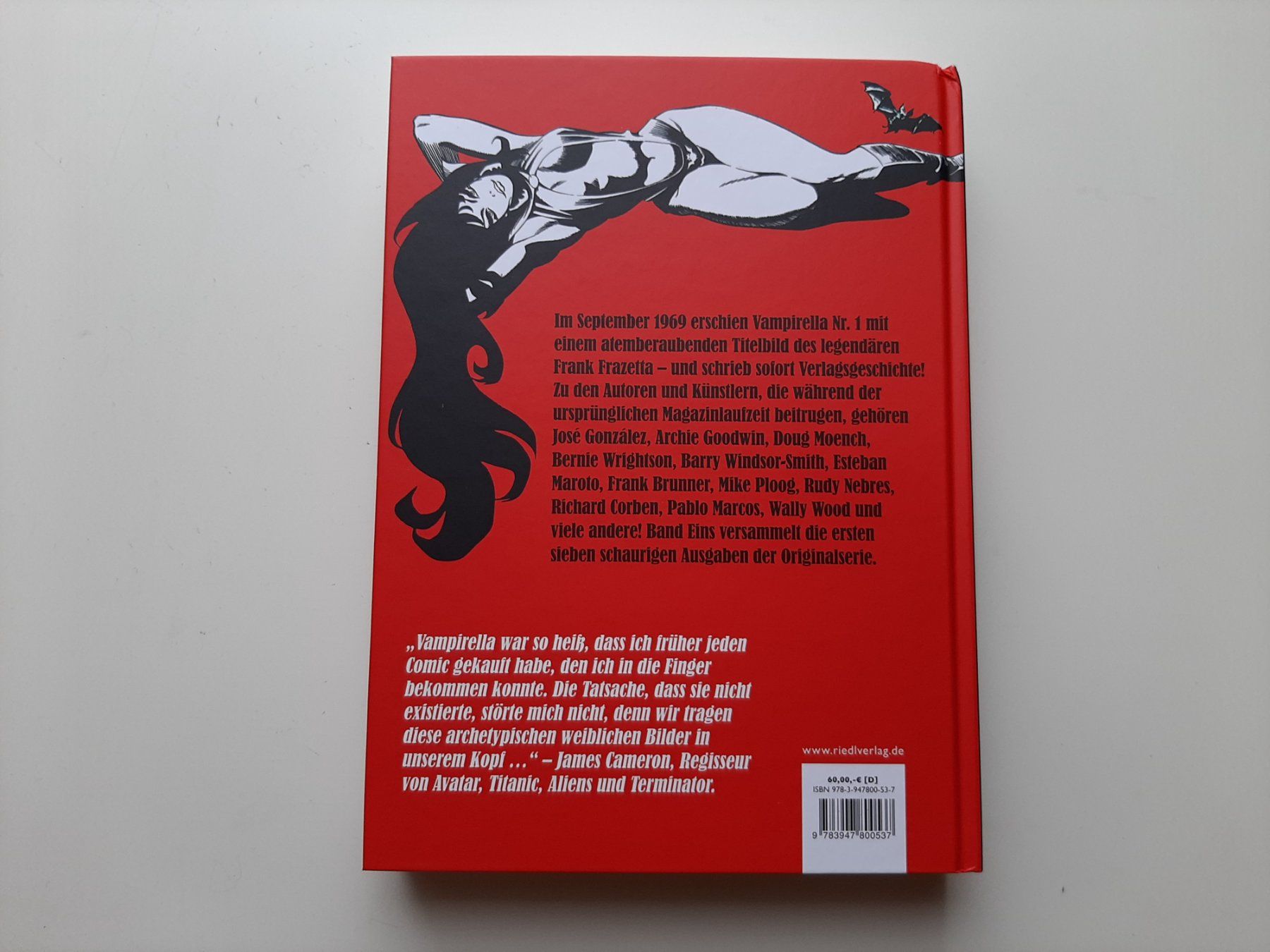 Fumetti: Comic "Vampirella" GA 1 Neuerscheinung, HC, s/w – Nuovo (secondo la descrizione) da Kreuzlingen venduto da mazi07 1
