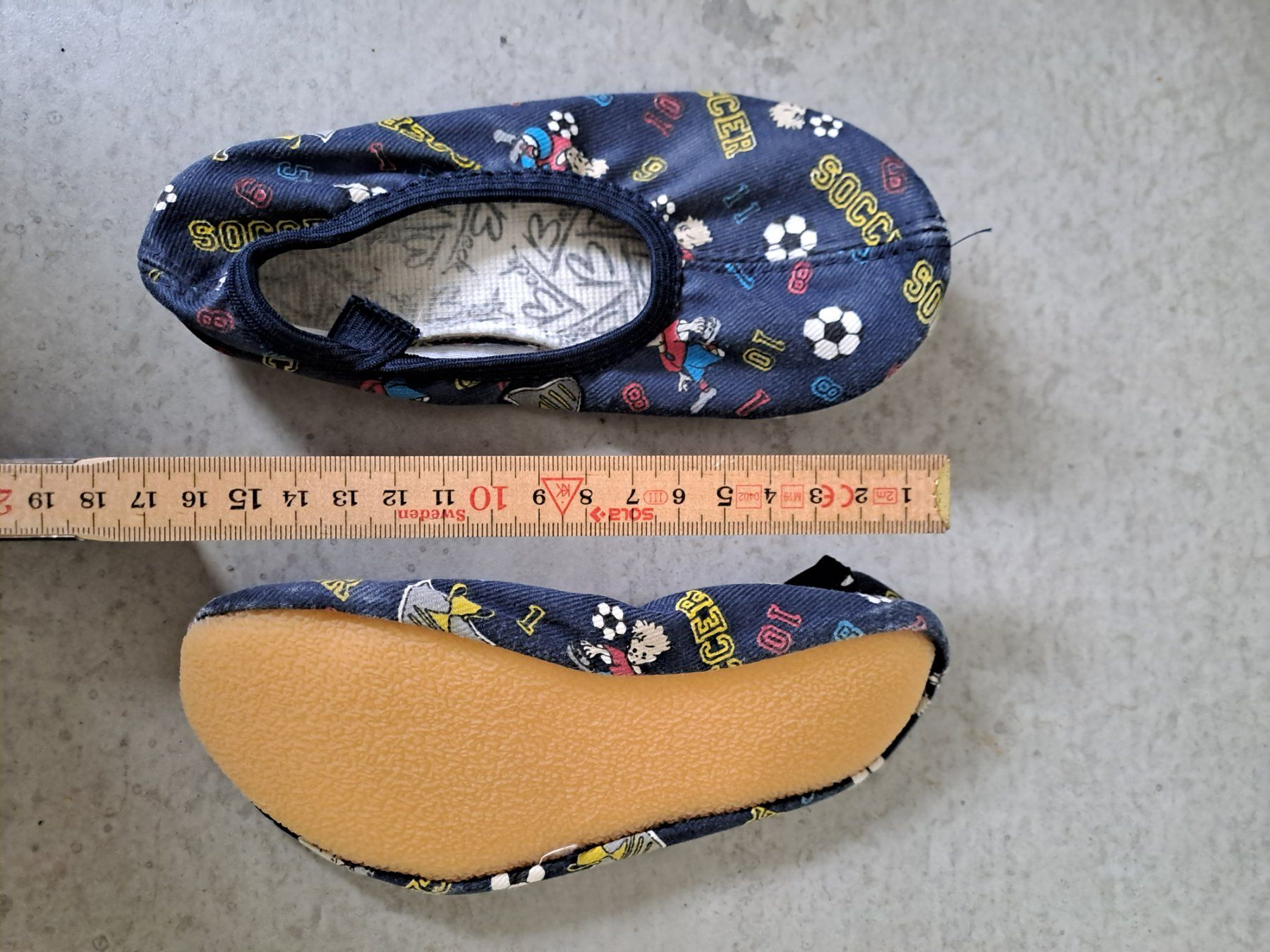 Scarpe per ragazzi: Kinder Turntäppeli / Gymnastikschuhe – Usato da Stein AR venduto da foxtown2 1