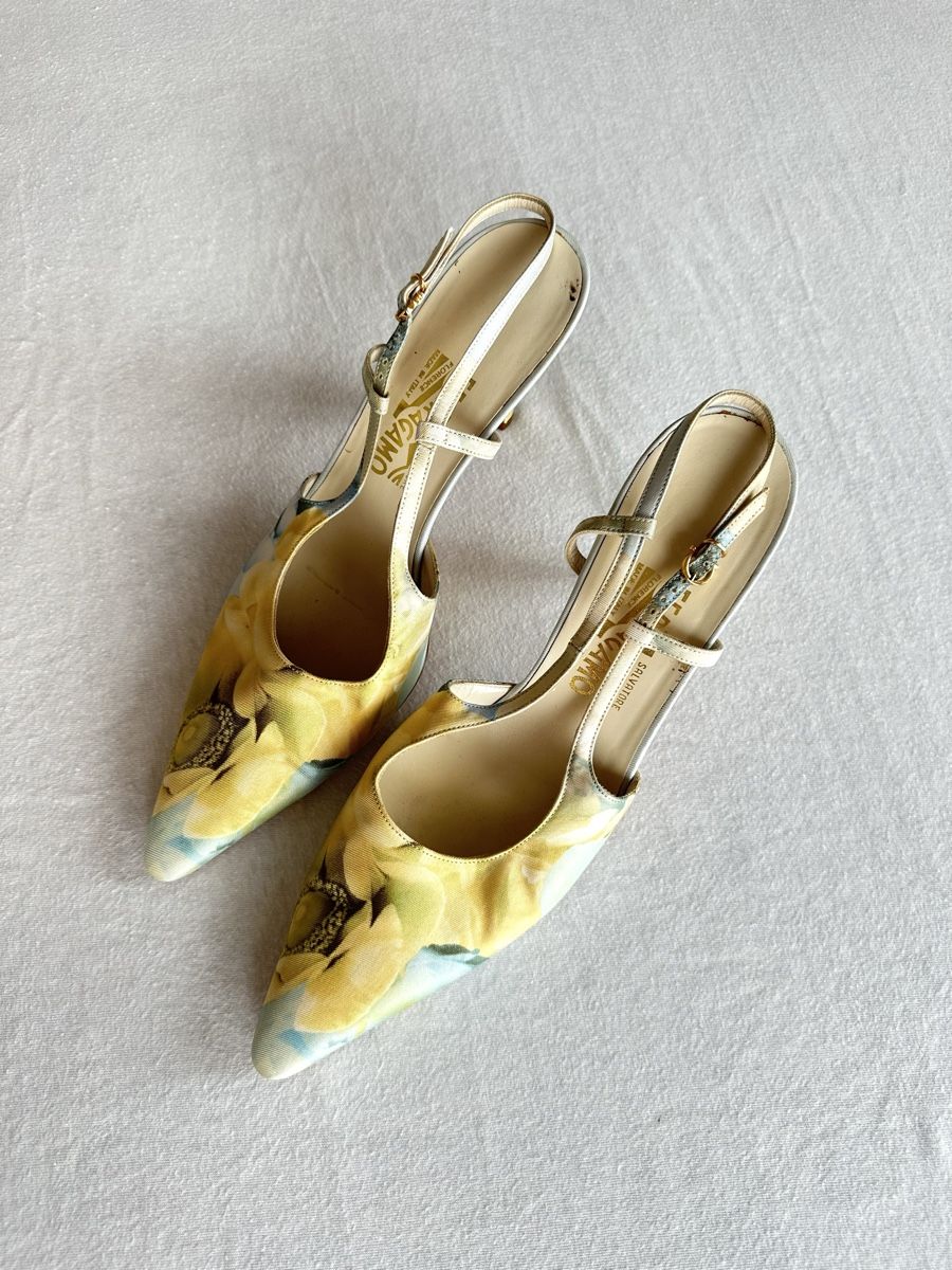 Kleiderpakete: Salvatore Ferragamo Floral Set – Gebraucht aus Baden von GregK02 6