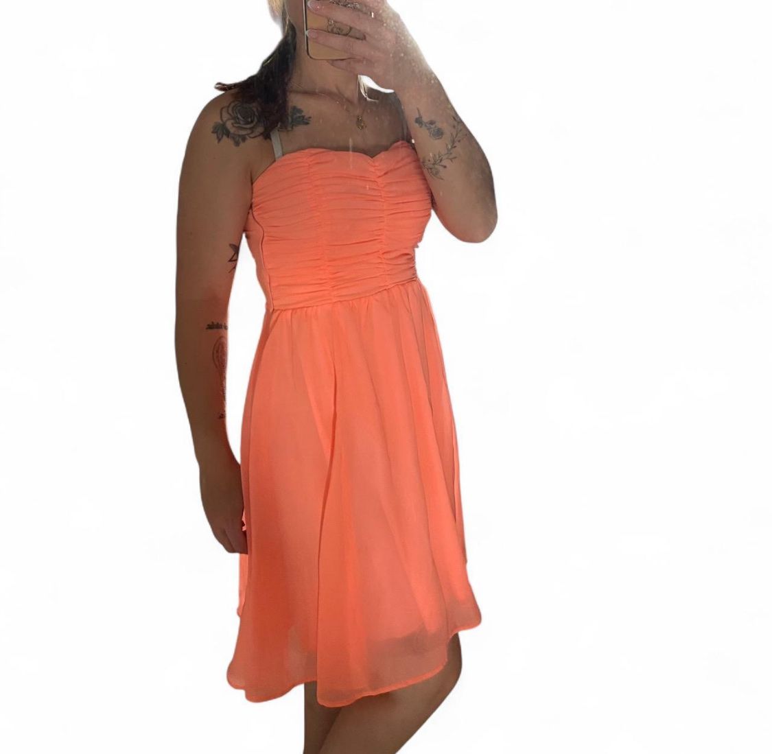 Vestiti: Sommerliches, leichtes, lachsfarbenes Kleid – Usato da Lyss venduto da DeaDiLuna 1