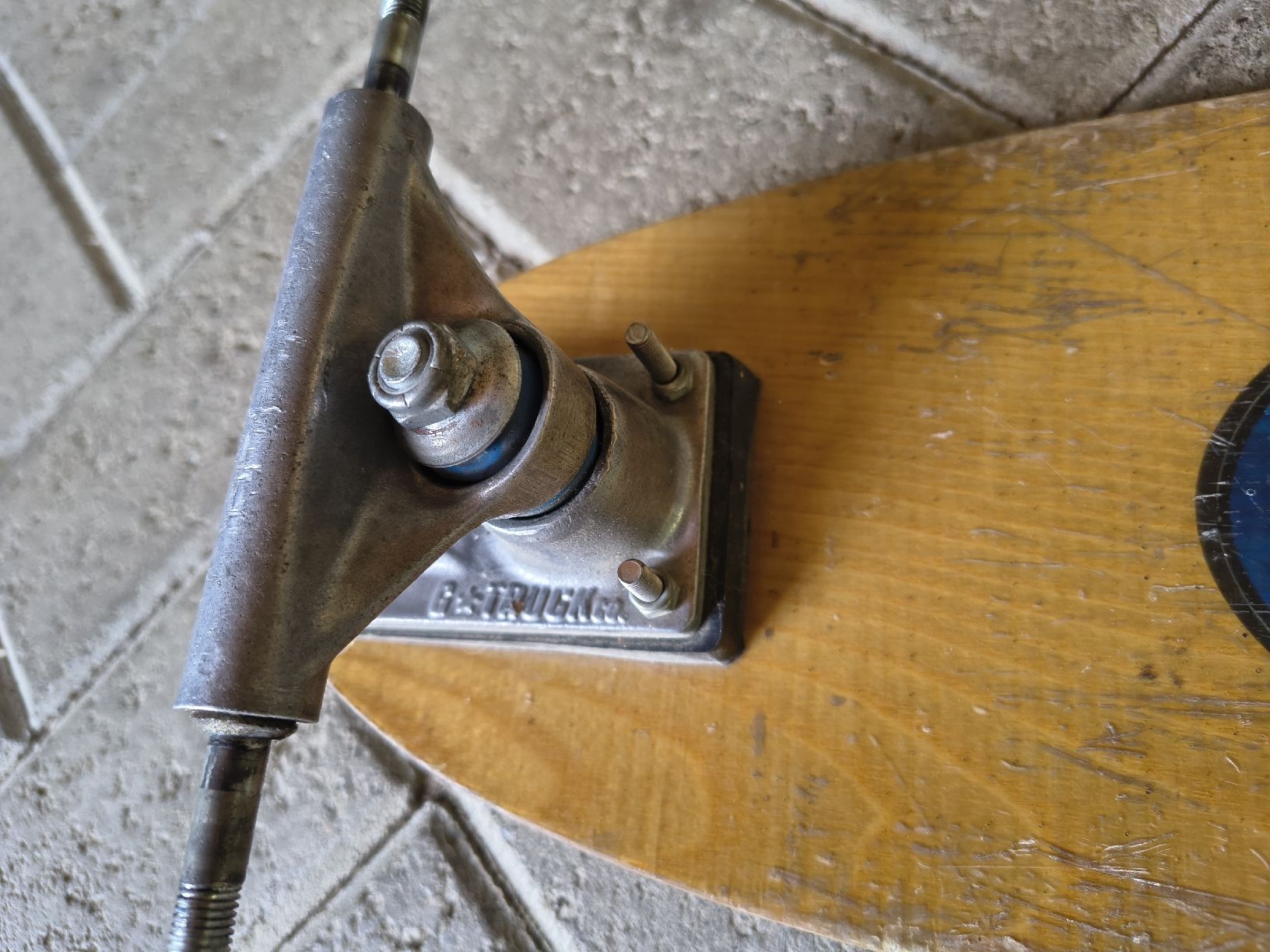 Skateboards: Slalombrett mit top Achsen – Usato da Sachseln venduto da and_vp77 3