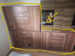 3x Sideboard 2x Wandhängemöbel 1x hoher schmaler Schränkli