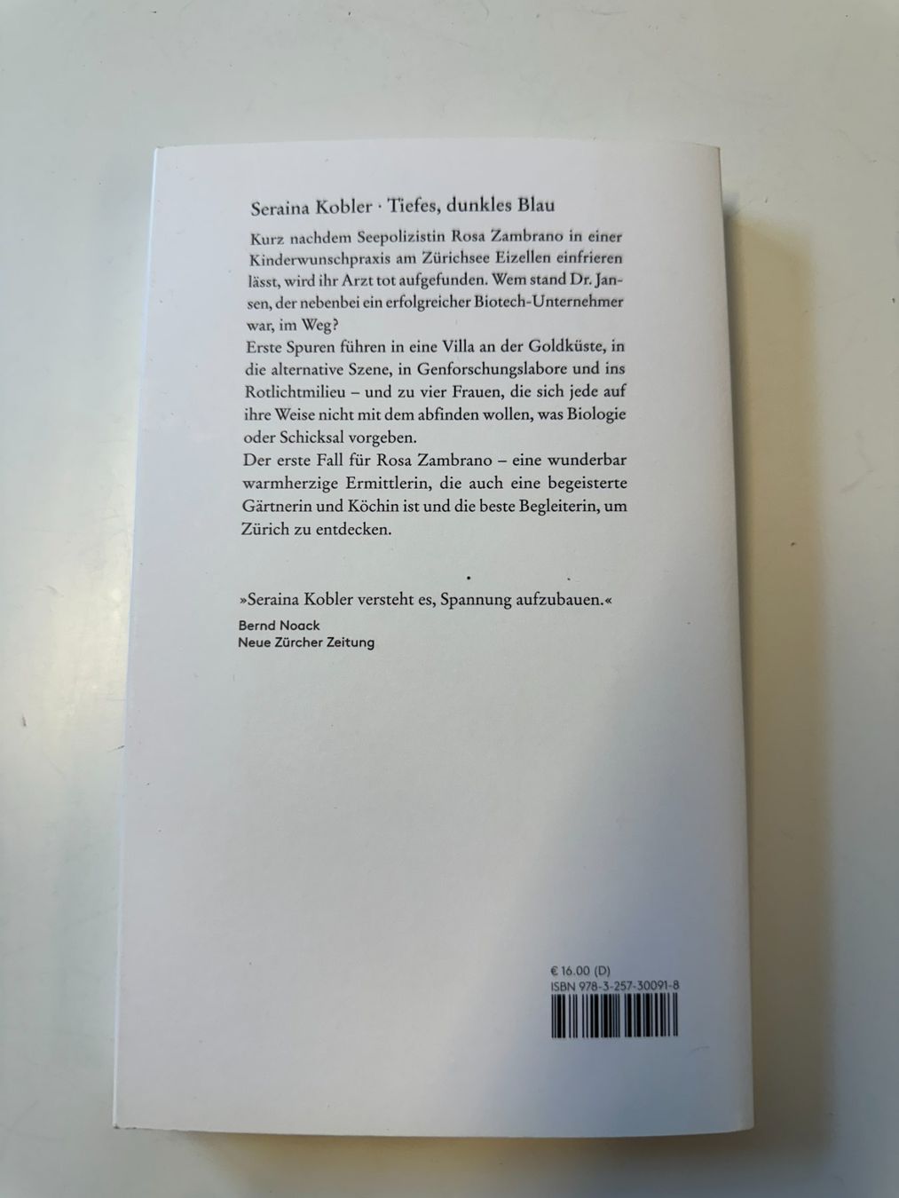 Libri: Buch "Tiefes, dunkles Blau" von Seraina Koller – Usato da Urdorf venduto da Erika666 1