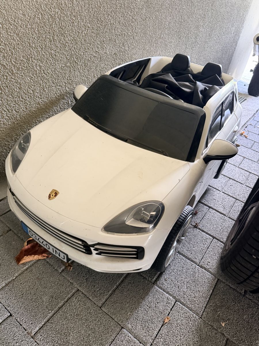 Fahrzeuge für Kinder: Elektro Kinderauto Porsche Cayenne – Gebraucht aus Meilen von ana_nln9 1