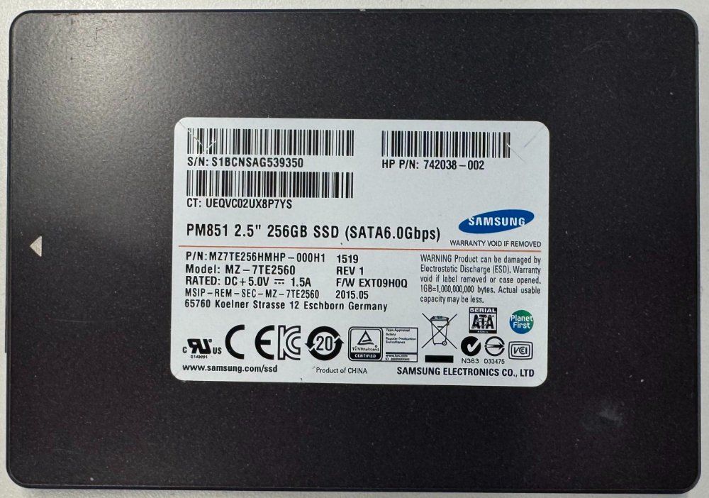 Samsung Disques durs: Samsung SSD PM851 256GB – D'occasion à Bern par sn8per