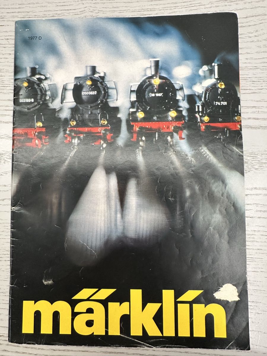 Märklin Modellini di ferrovie: Märklin Katalog 1977 D – Usato da Lupsingen venduto da New-Haven