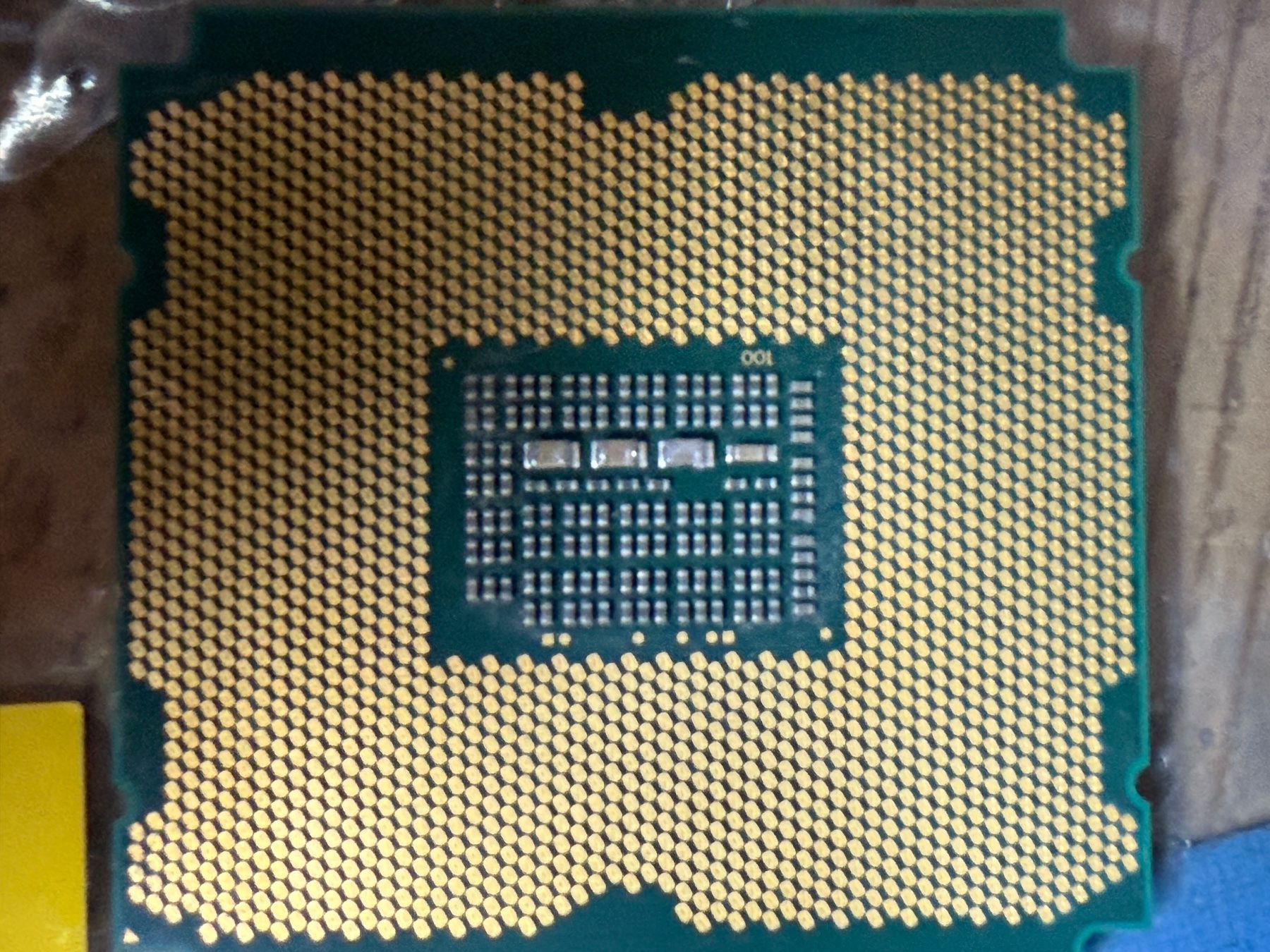 Intel PCs: Xeon 2697 v2 12 core - 2.7 GHz 30MB Cache – Gebraucht aus Zürich von Drwatson 1