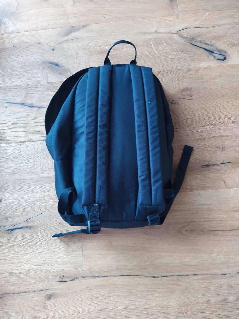 Dakine Zaini: Schwarzer Dakine Rucksack, 21 Liter – Nuovo (secondo la descrizione) da Selzach venduto da Blacky_105 1