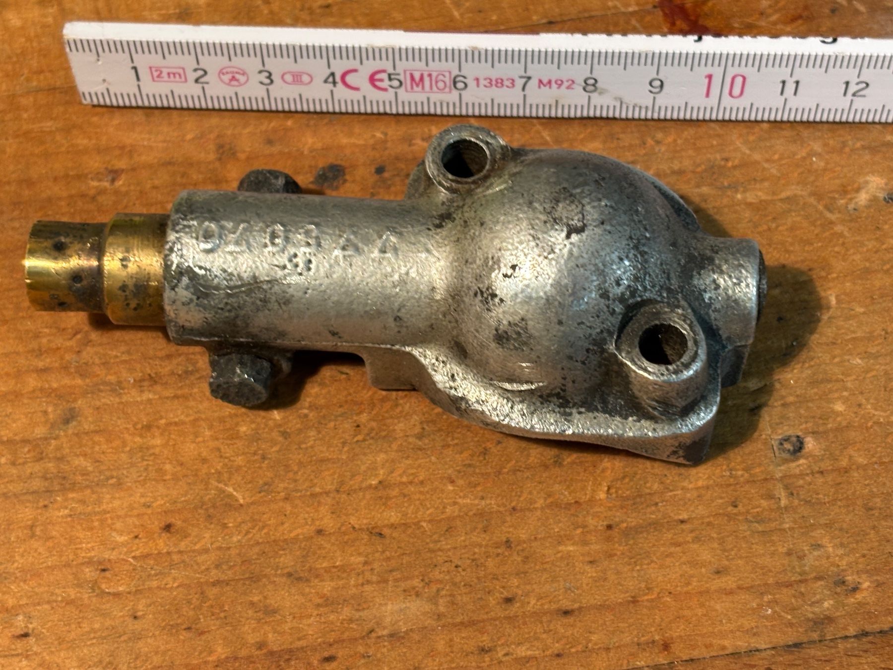 Tutti pezzi di ricambio auto: alter Tachoantrieb Oldtimer Tachoschnecke 1930er – Usato da THERWIL venduto da Fcbbasel