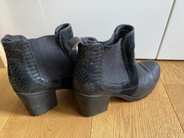 Schwarze Damen Stiefeletten, Grösse 40
