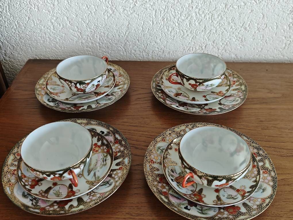 Set di piatti: Antikes Porzellan  – Usato da Herzogenbuchsee venduto da M86V8 3