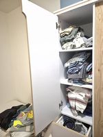 Schrank sehr günstig