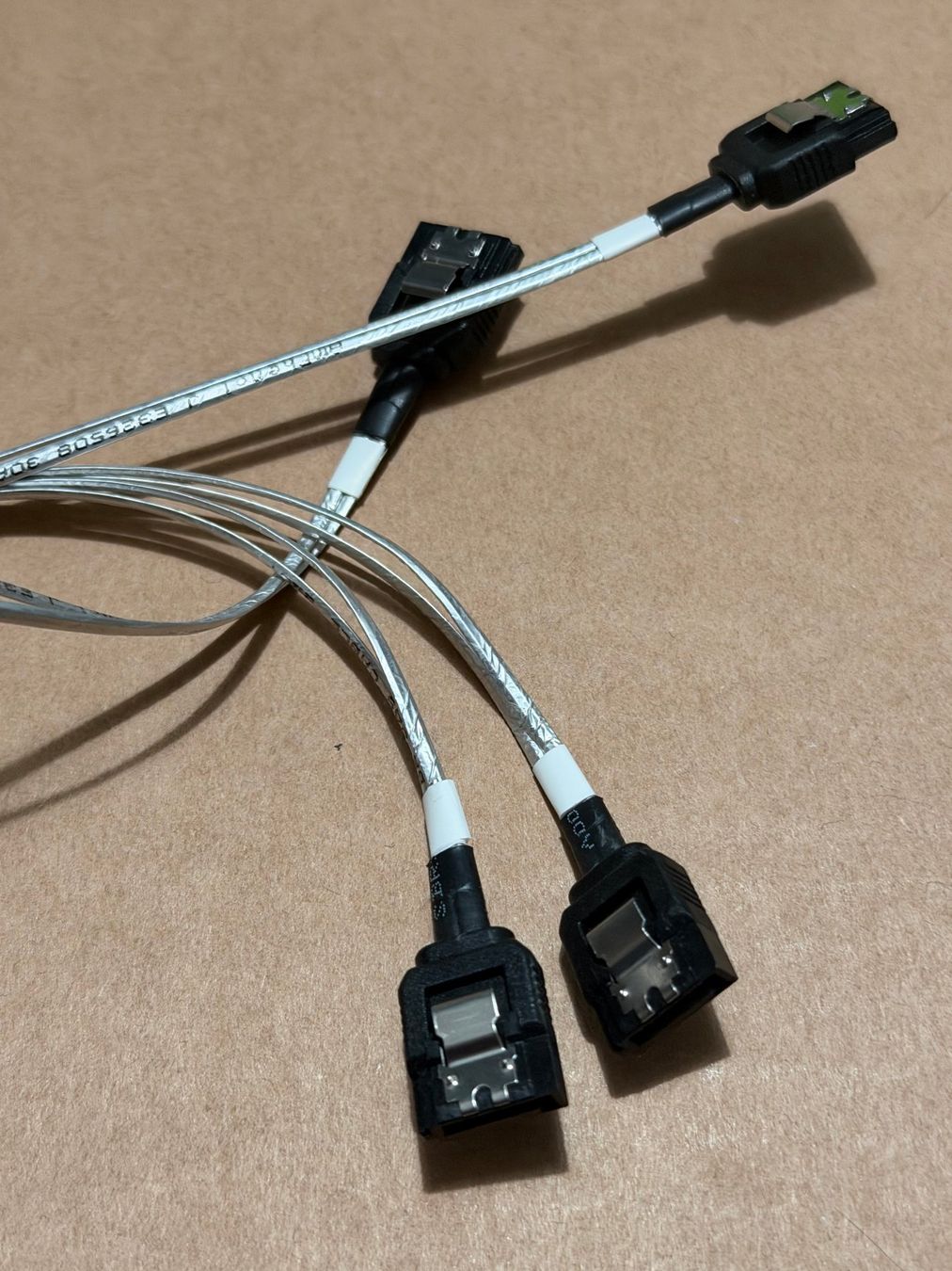 Server: Areca ARC-1203-4i 4-Port SATA RAID Controller 512MB Cache – Usato da Liestal venduto da ElektraG 5