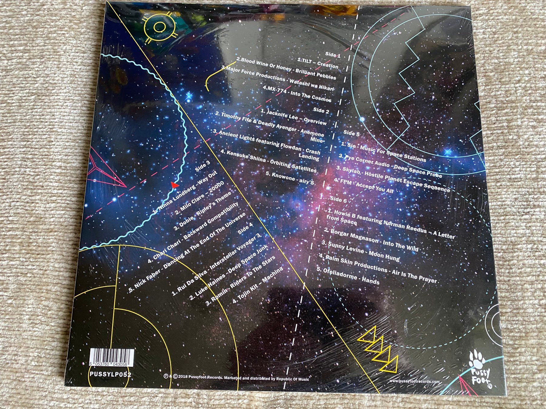 Dischi in vinile: Space Is The Plaice / 3 LPs Coloured – Nuovo (secondo la descrizione) da Basel venduto da Dinosauce 2