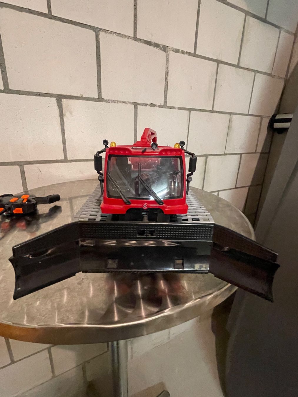 Jouets: Pistenbully 600 Remote Control Toy 1:32 Good Condition – D'occasion à Rheinfelden par M_Baumann 1