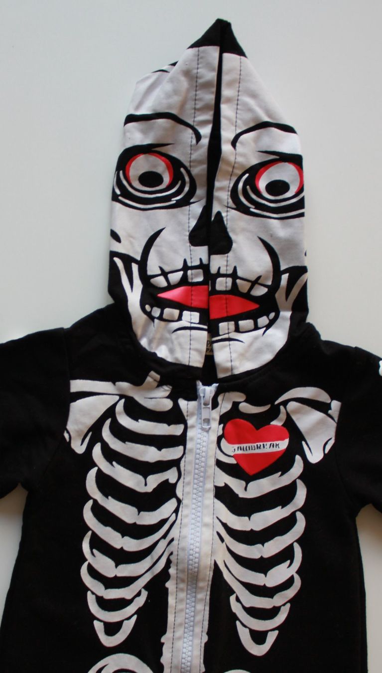 Kostüme: Costume squelette / Skelett t. 6 - 9 mois – Gebraucht aus Peseux von CoolShoping 2