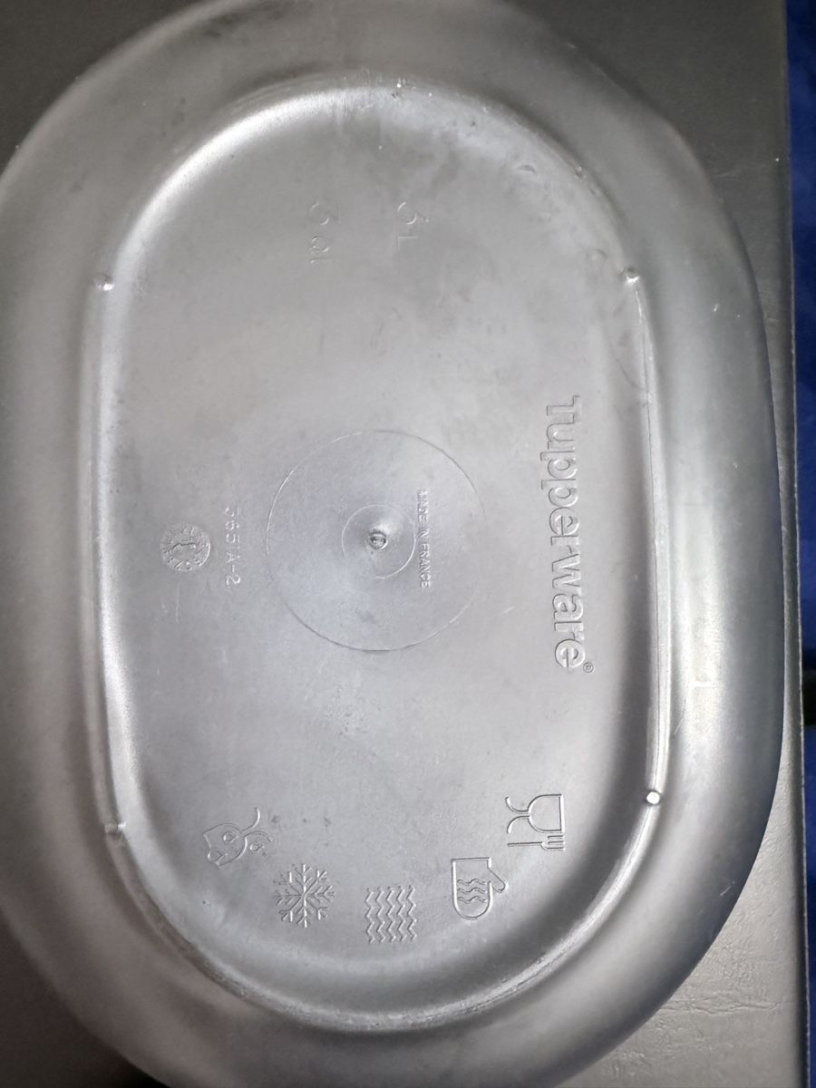 Tupperware Backformen: Tupperware Ultra pro 3.3Liter Bräter – Gebraucht aus Winterthur von Puma2662 2