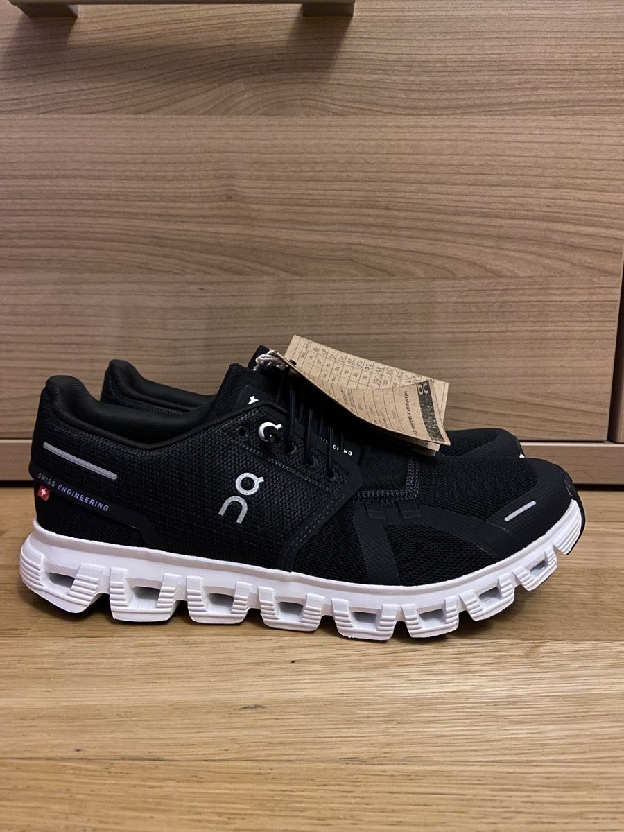 On Scarpe da donna: ON SNEAKERS GRÖSSE 38.5 – Nuovo e nell'imballaggio originale da Zürich venduto da schneeflocke303