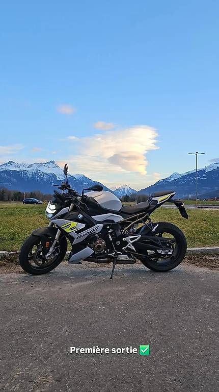 Strada: BMW S1000 R  – Usato da Choëx venduto da Jul_sa