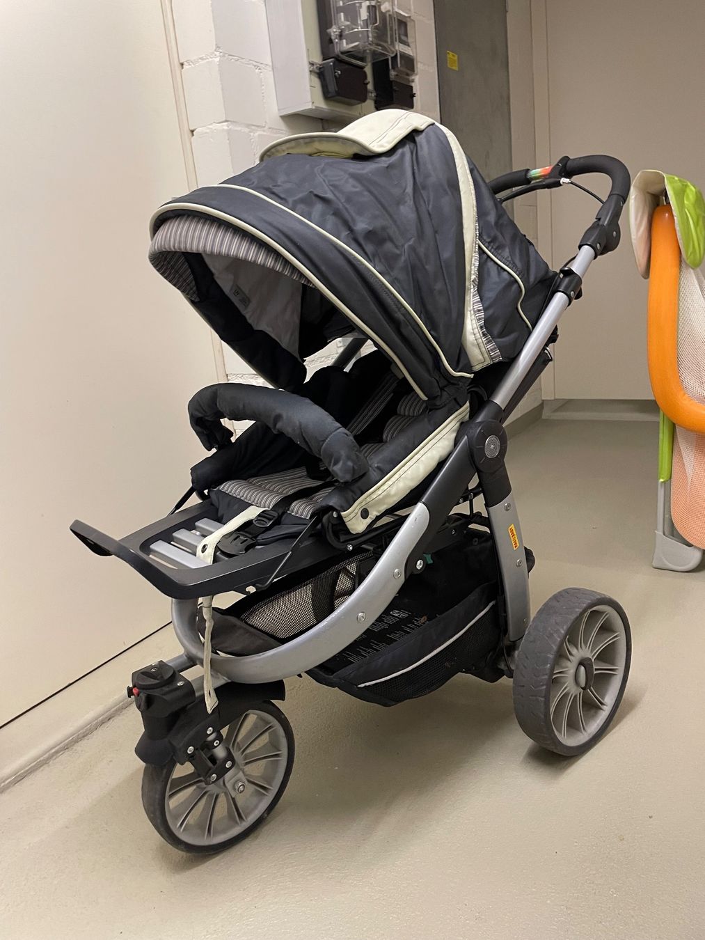 Teutonia Carrozzine: Teutonia Kinderwagen – Usato da Gränichen venduto da kvonarx 1