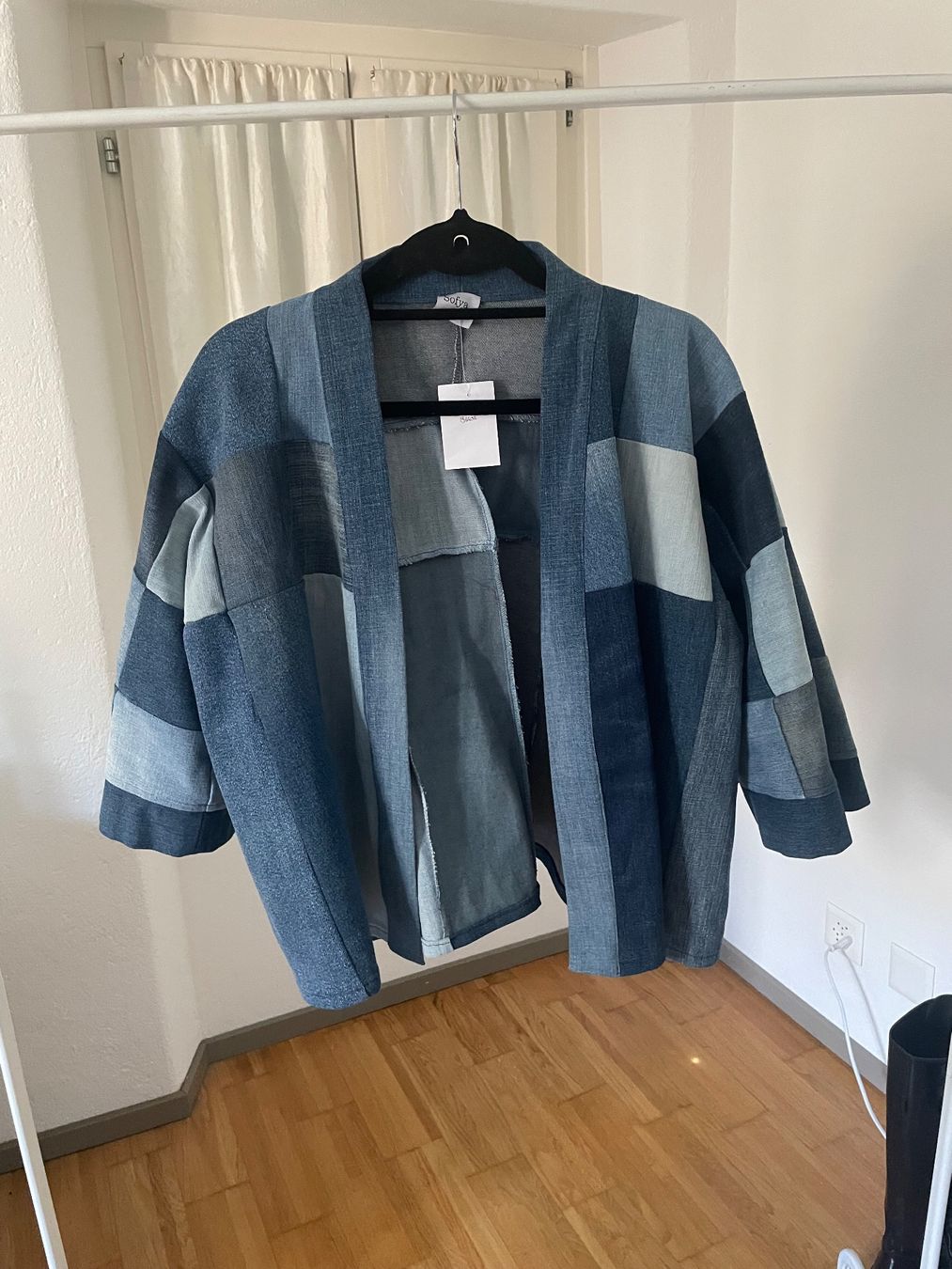 Jacken: Sofya FDX Upcycling Jeans Patchwork Kimono Jacke onesize – Neu (gemäss Beschreibung) aus Clarens von Lois86