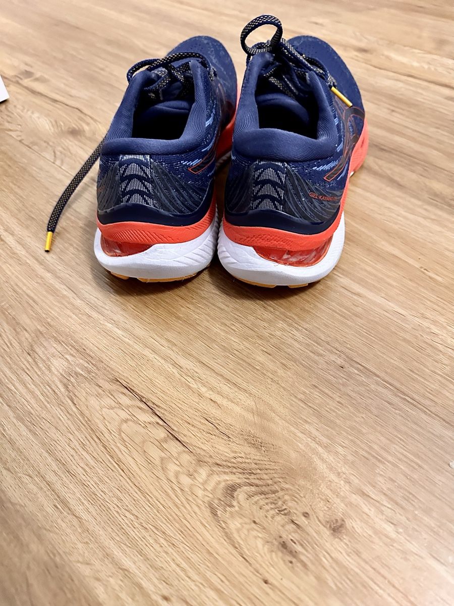 Asics Herrenschuhe: ASICS Performance Gel-Kayano – Gebraucht aus Kriens von Ileriadiamore 5