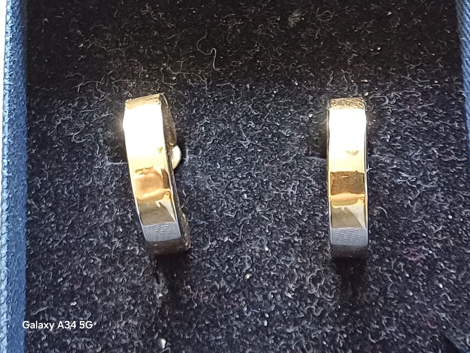 Ohrringe & -stecker: SCHÖNE OHRSTECKER "CREOLEN" VERGOLDET 2 CM – Gebraucht aus Au ZH von FashionConsultant