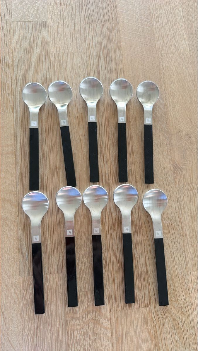 Nespresso Cuillères: Nespresso Kaffeelöffel 10 Stk – D'occasion à Schüpfen par melmel08