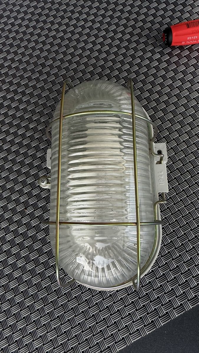 Lampade: Aussenleuchte IP44 Made in Germany max. 60W – Usato da Wolfwil venduto da Poulet60 1