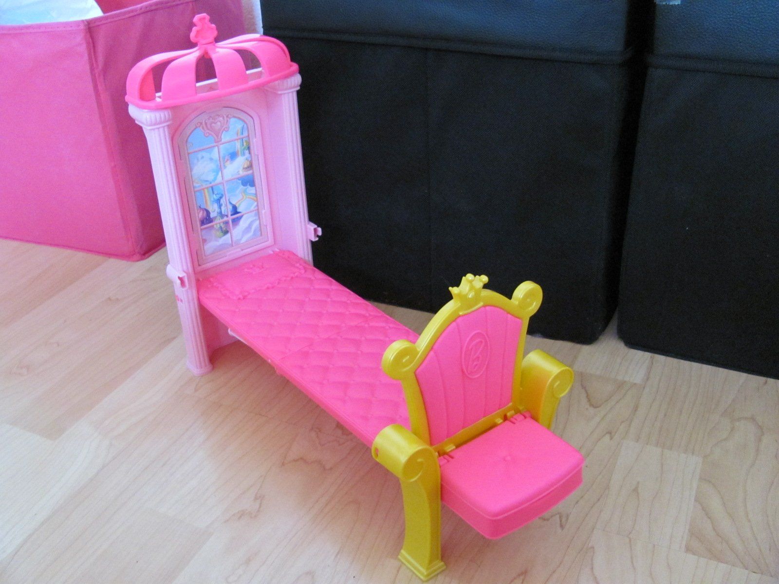 Bambole: Barbie Schloss - Koffer mit Barbie – Usato da Gümligen venduto da Fantapanda 3