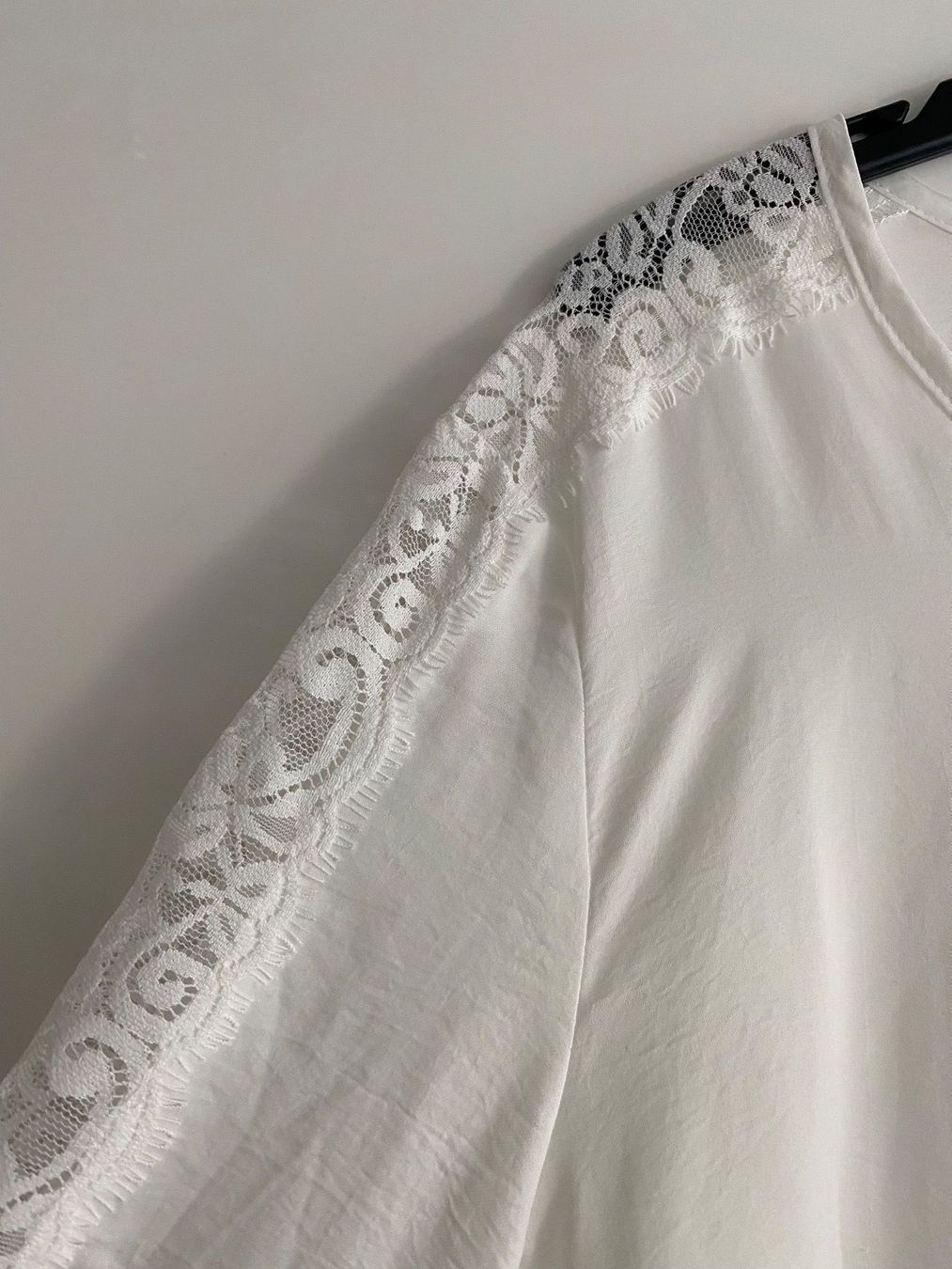 Blusen: Judith Williams Bluse mit Spitze, Grösse 42/44 – Gebraucht aus Winterthur von marisole4 2