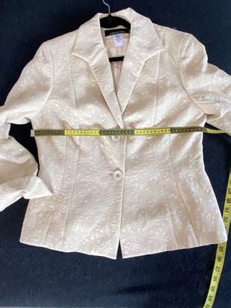 Damen Blazer Gr. 42 beige New York Jones