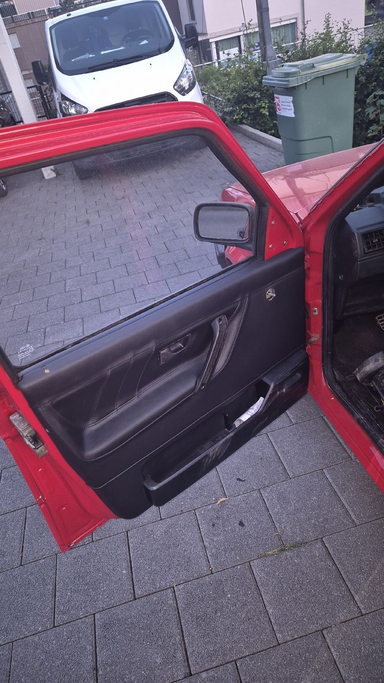 VW Autos: VW Golf Syncro 1.8 Kat 98 Ps – D'occasion à Buttisholz par inf_9fvt 2
