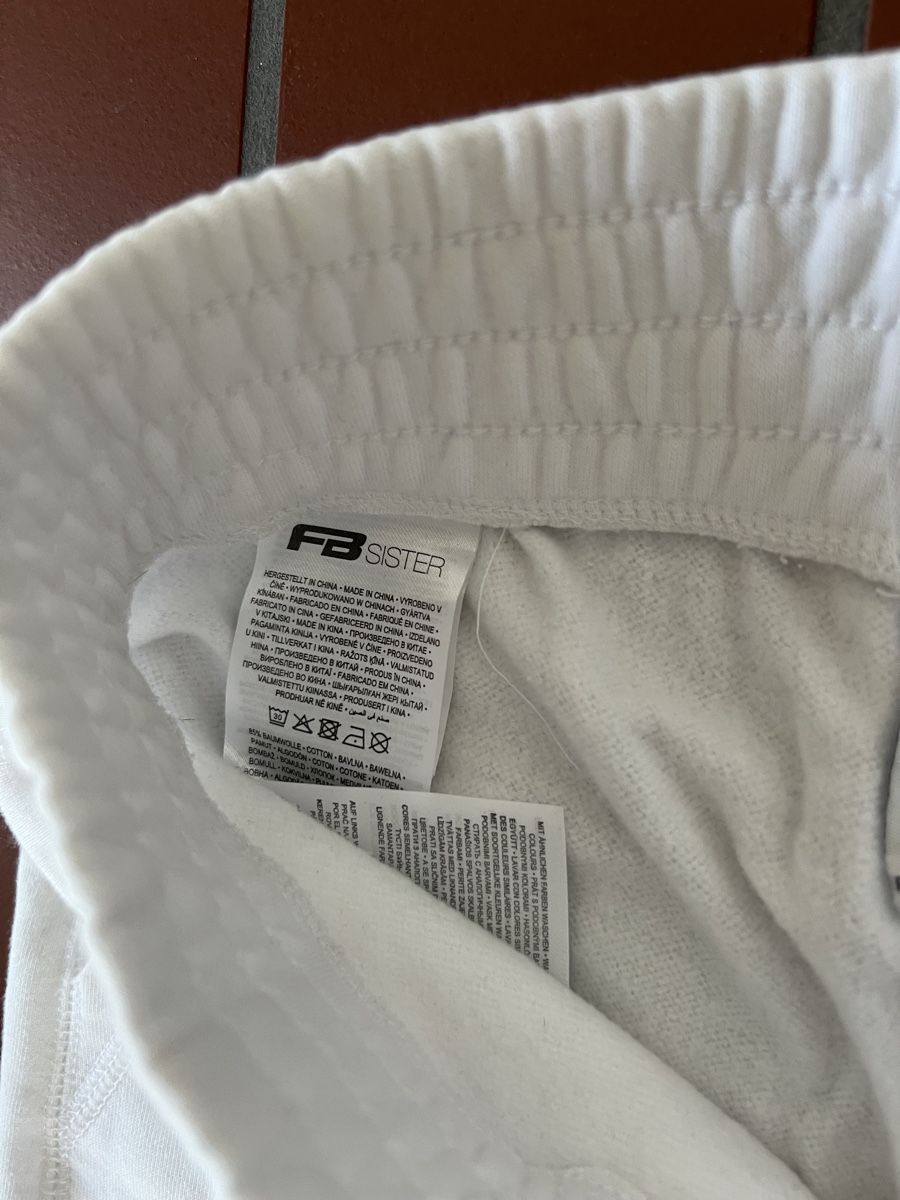 Hosen: Trainer Hose XS – Gebraucht aus zürich von kira.jj 2