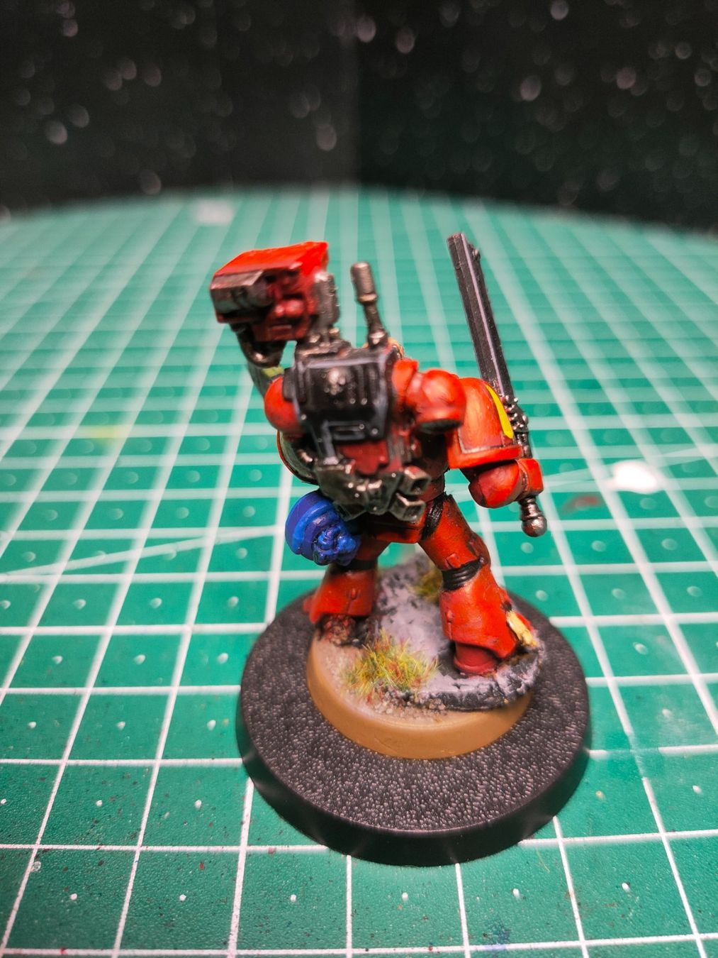 Kit di modellismo & Modellini statici: Captain mit Jumppack der Space Marines, Warhammer 40k – Usato da Baden venduto da Araneus 1